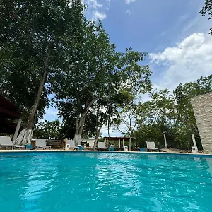 Ranch Chulas And Restaurant Puerto Morelos